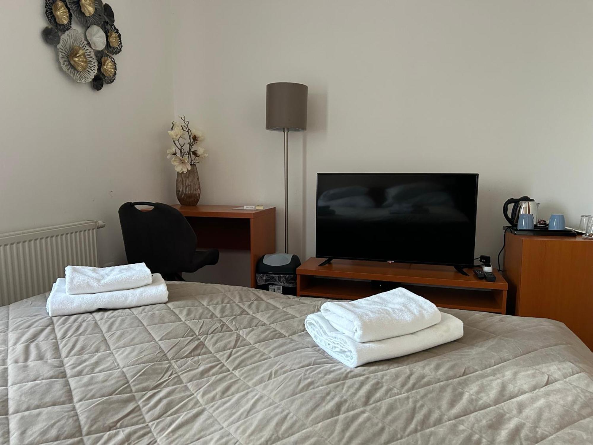 Hotel Evan U Hoffera Topoľčany Εξωτερικό φωτογραφία